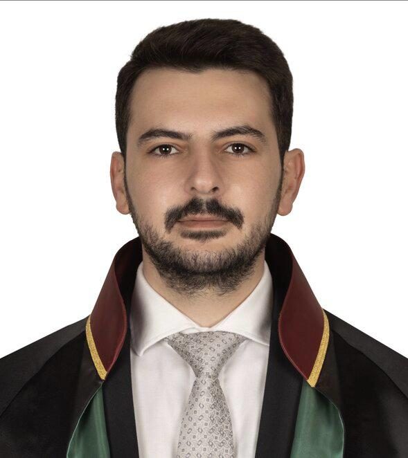 Av. Kamil Kurt