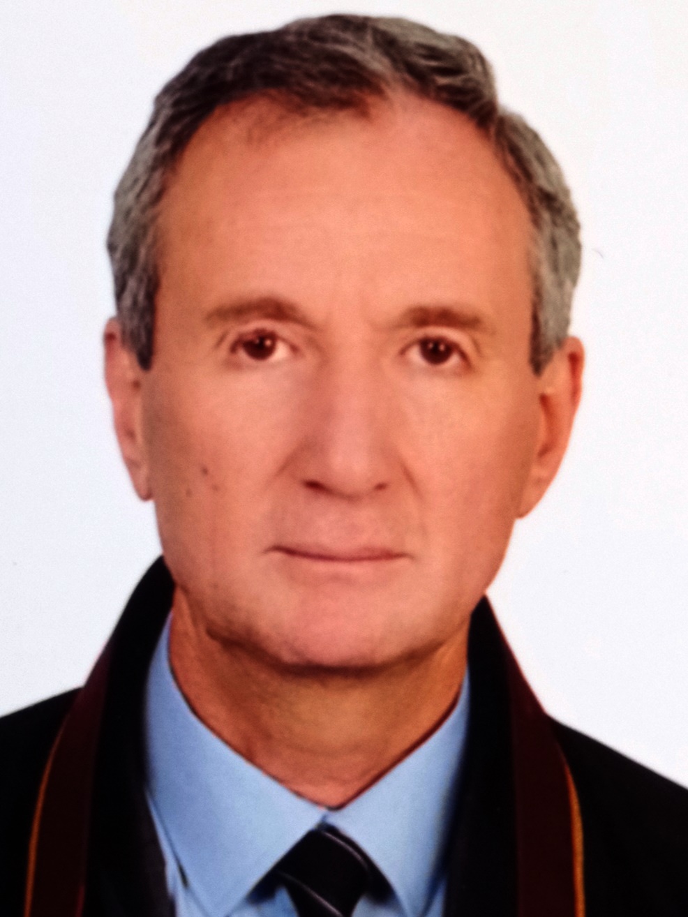 Av. Akin Summakoğlu
