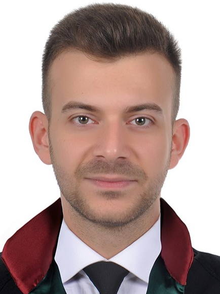 Av. Aleyna Senirli