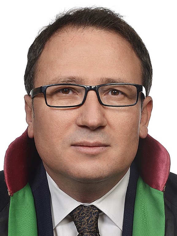 Av. Ali Ersin Uzun
