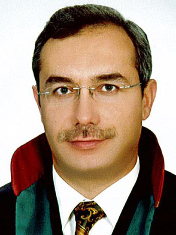 Av. Menekşe Düzel