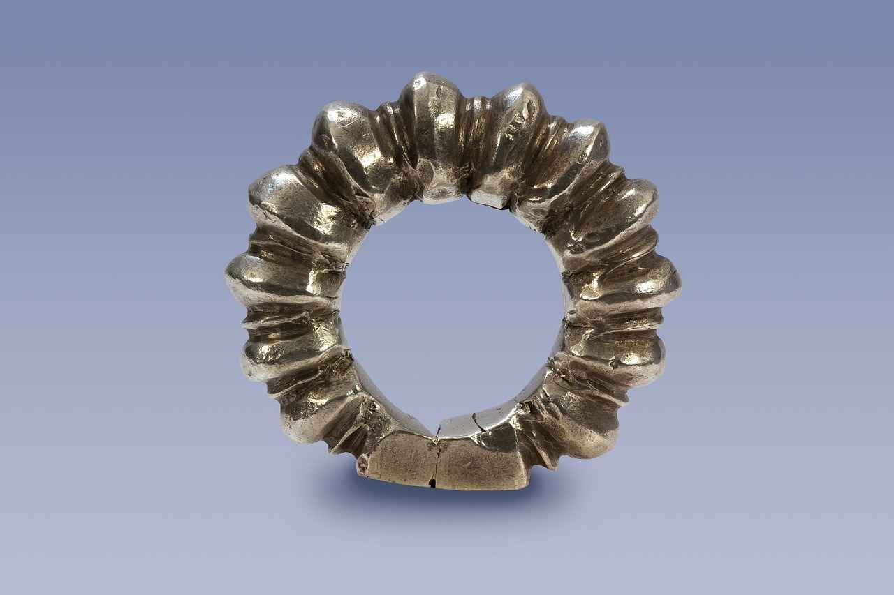 Nafaka ve Haciz İlişkisi